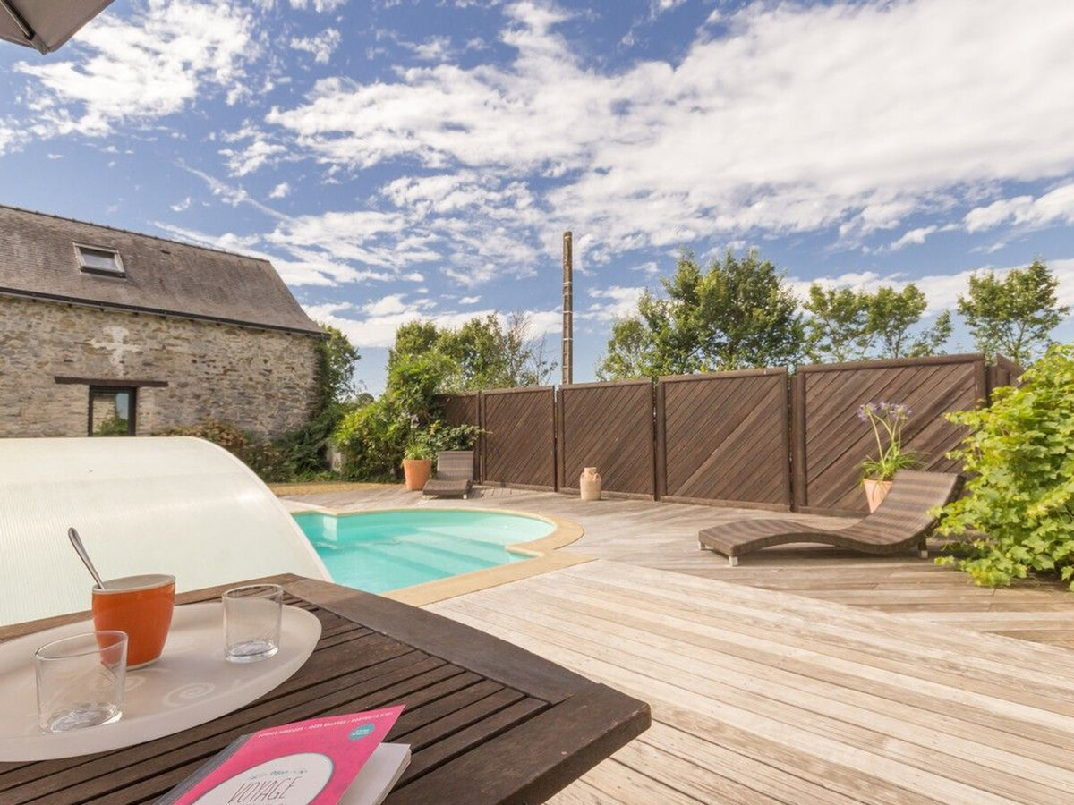 Gîte en longère rénovée avec piscine et Voie Verte - Photo 12
