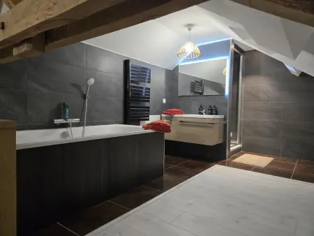 Gîte au calme avec piscine couverte, Wi-Fi et animaux acceptés - Photo 24