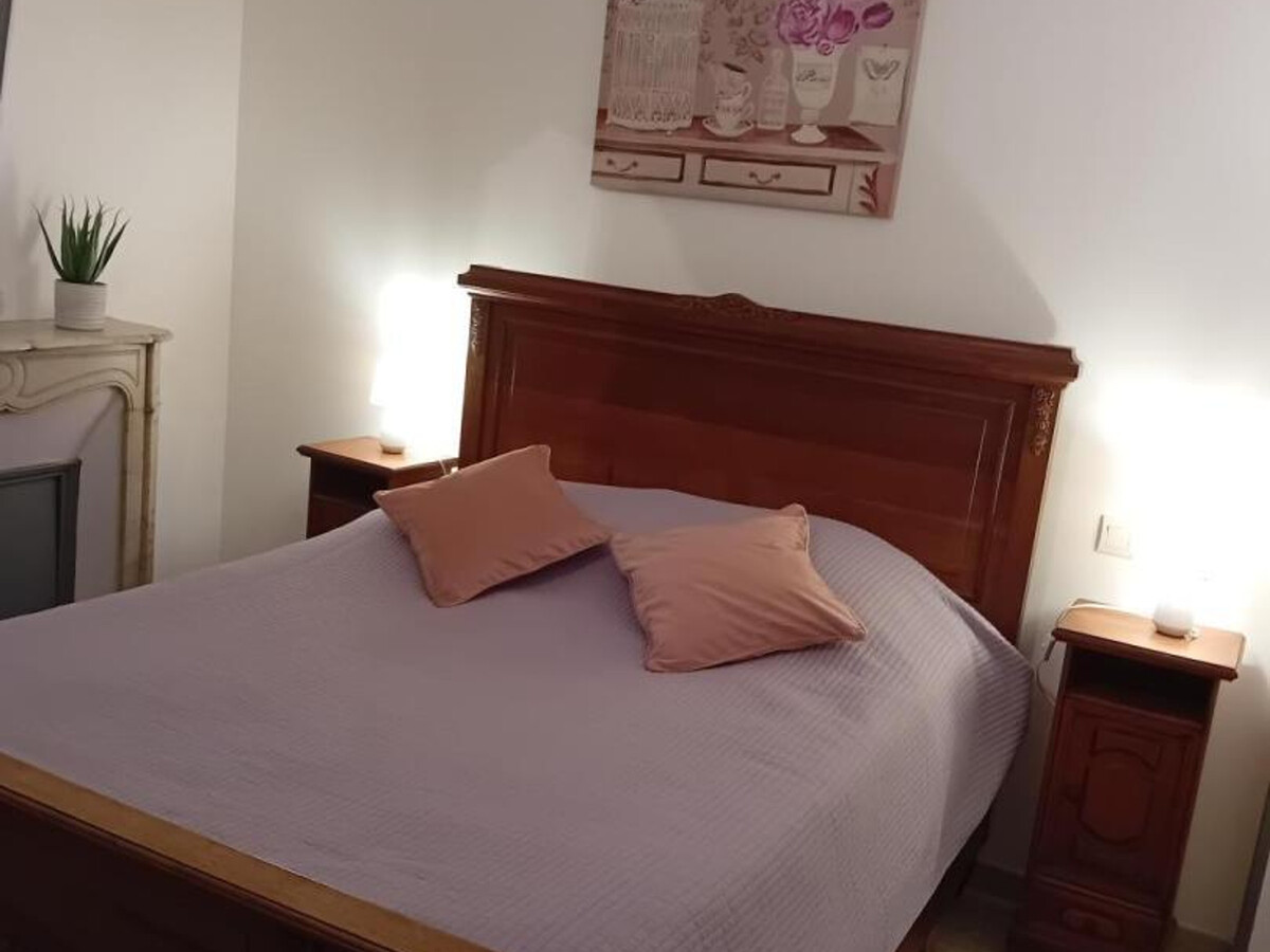 Gîte 4 chambres au cœur de Carrouges avec terrasse - Photo 11