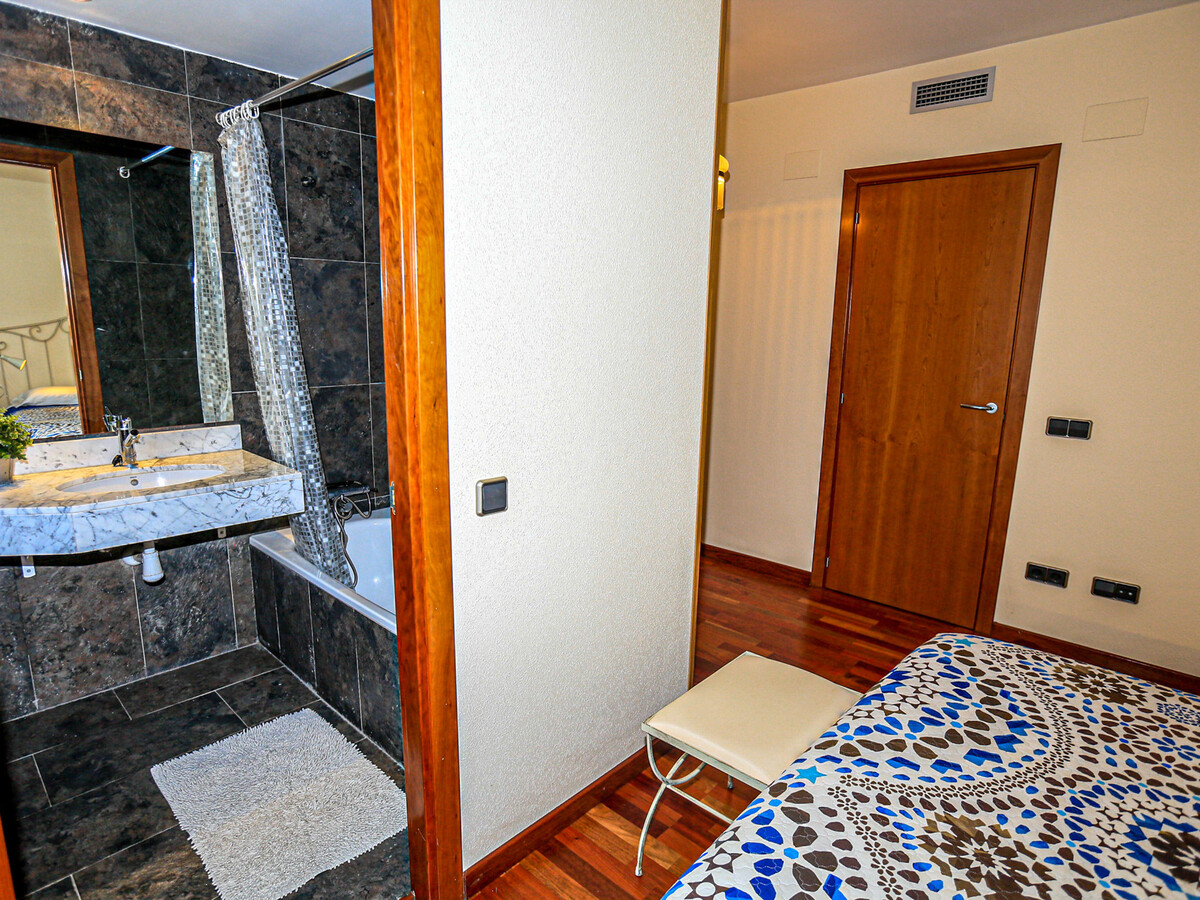 Maison 3 chambres première ligne de plage à Cambrils - Photo 23