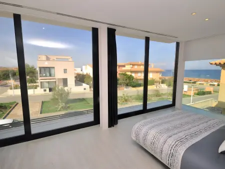 Villa moderne Son Serra de Marina, vue mer et piscine : photo 12