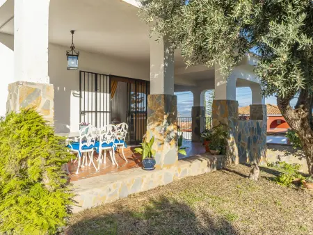 Maison spacieuse avec terrasse et jardin privé pour 6 personnes à Alhaurín de la Torre - Photo 5