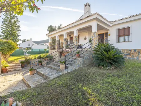Maison spacieuse avec terrasse et jardin privé pour 6 personnes à Alhaurín de la Torre - Photo 7