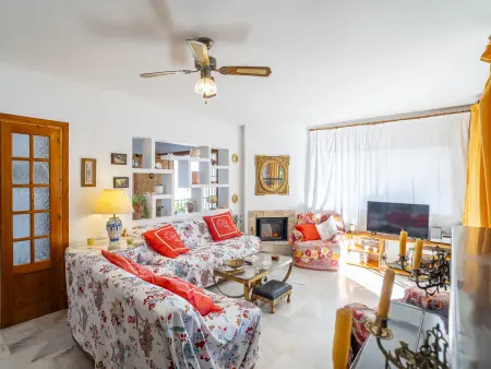 Maison spacieuse avec terrasse et jardin privé pour 6 personnes à Alhaurín de la Torre - Photo 10