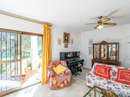 Maison spacieuse avec terrasse et jardin privé pour 6 personnes à Alhaurín de la Torre - Photo 12