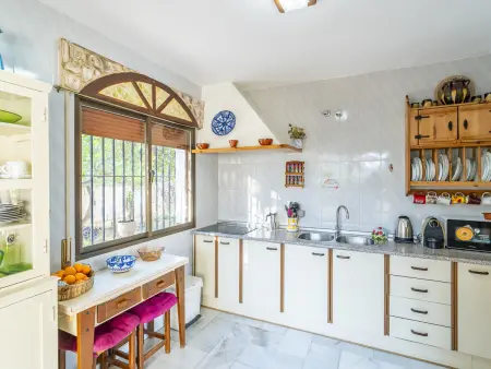 Maison spacieuse avec terrasse et jardin privé pour 6 personnes à Alhaurín de la Torre - Photo 18