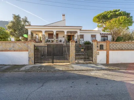 Maison spacieuse avec terrasse et jardin privé pour 6 personnes à Alhaurín de la Torre - Photo 28