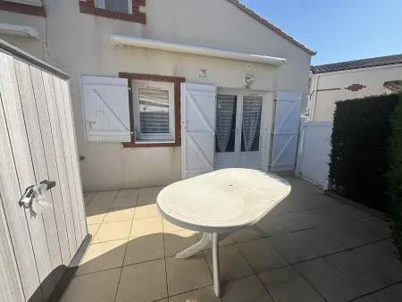 Location maison à La Tranche sur Mer, Maisonnette 4 pers, piscine, proche plage