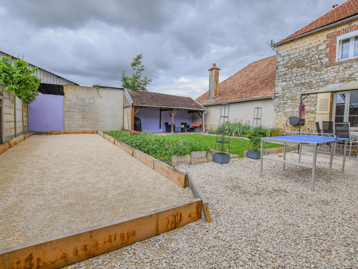 Gîte 10 pers. village Champagne, 2 terrasses, ping-pong - Photo 3