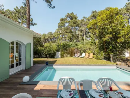 Villa 150 m² piscine chauffée à 2,5 km des plages : photo 18
