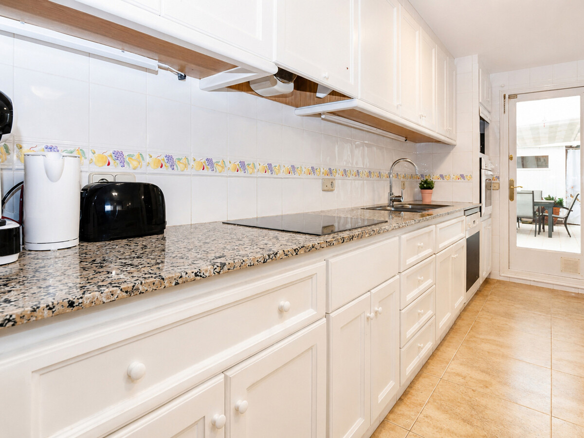 Appartement 2 ch, 85 m² - Centre Roses, 100 m plage - Photo 6