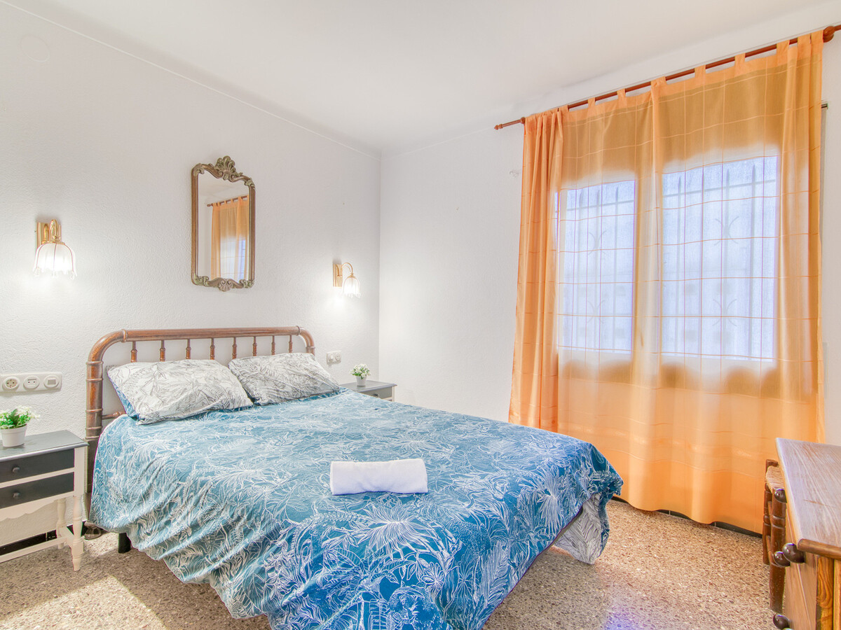 Appartement 42 m² Roses, terrasse vue mer et parking privé - Photo 14