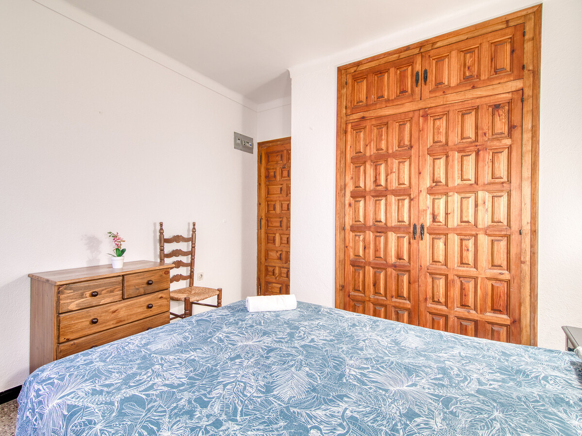 Appartement 42 m² Roses, terrasse vue mer et parking privé - Photo 16