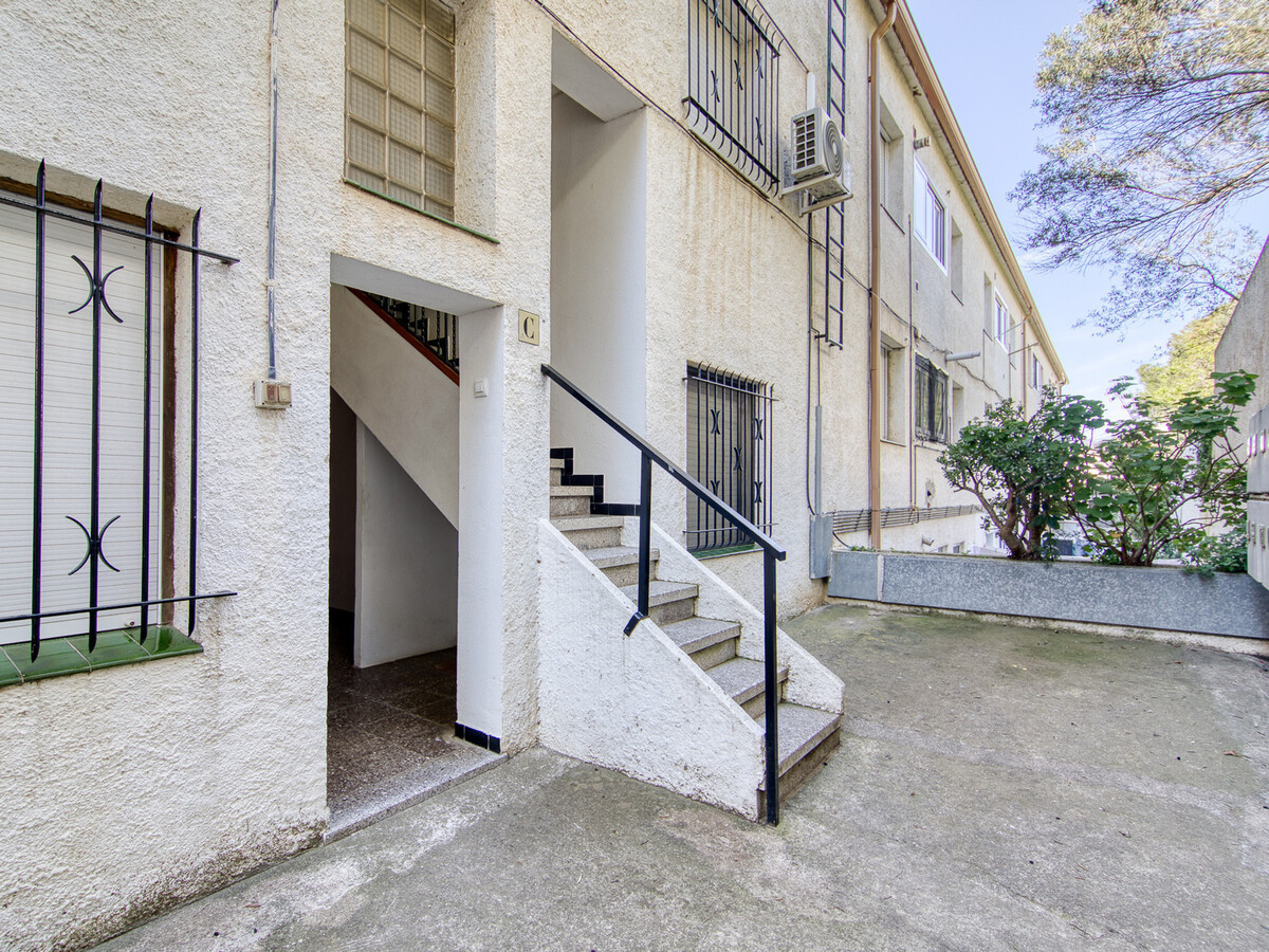 Appartement 42 m² Roses, terrasse vue mer et parking privé - Photo 23