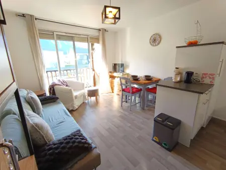 Studio cabine 4 pers. avec balcon sud et parking à Vielle-Aure : photo 4