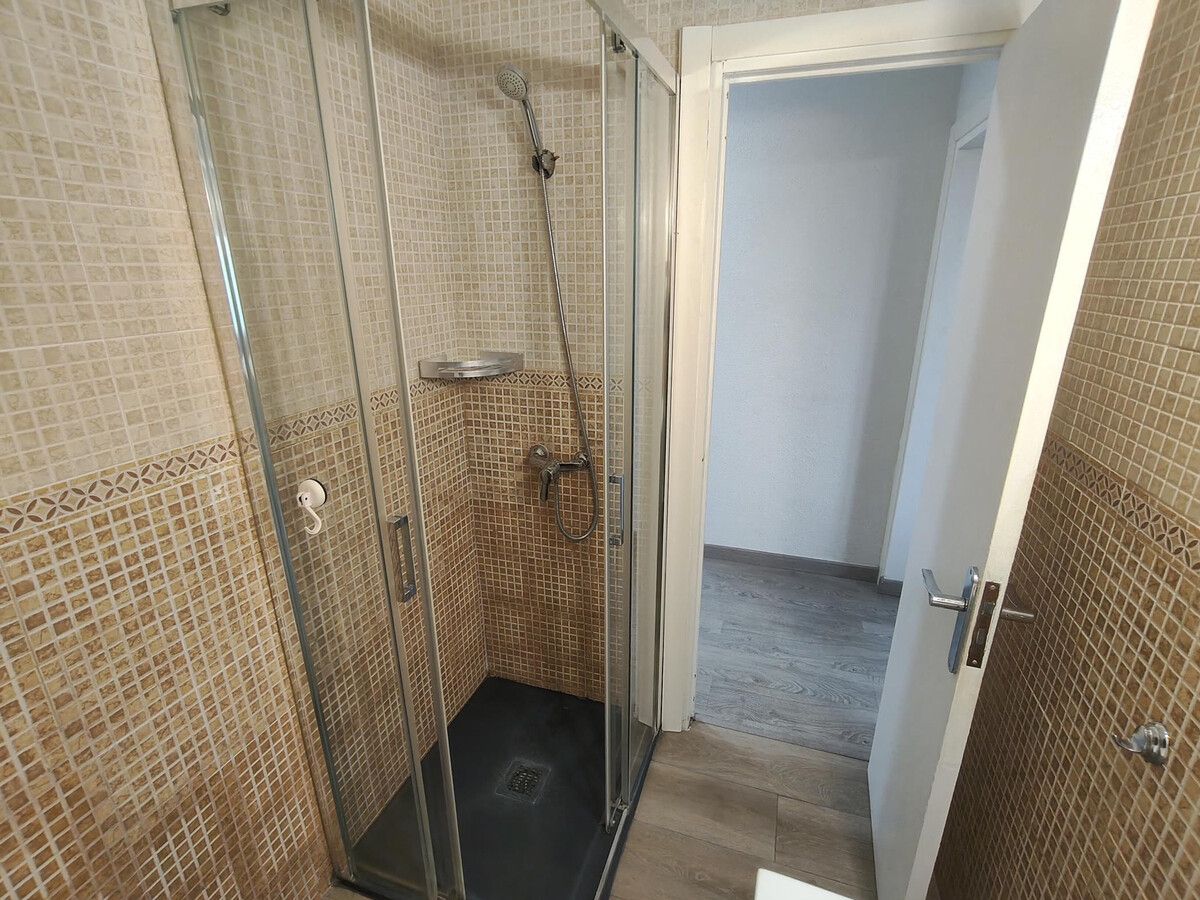 Appartement rénové 40 m² vue mer, Torredembarra - Photo 7