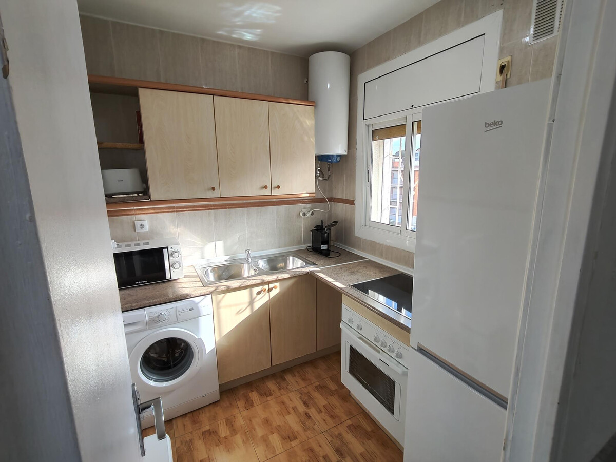 Appartement rénové 40 m² vue mer, Torredembarra - Photo 8