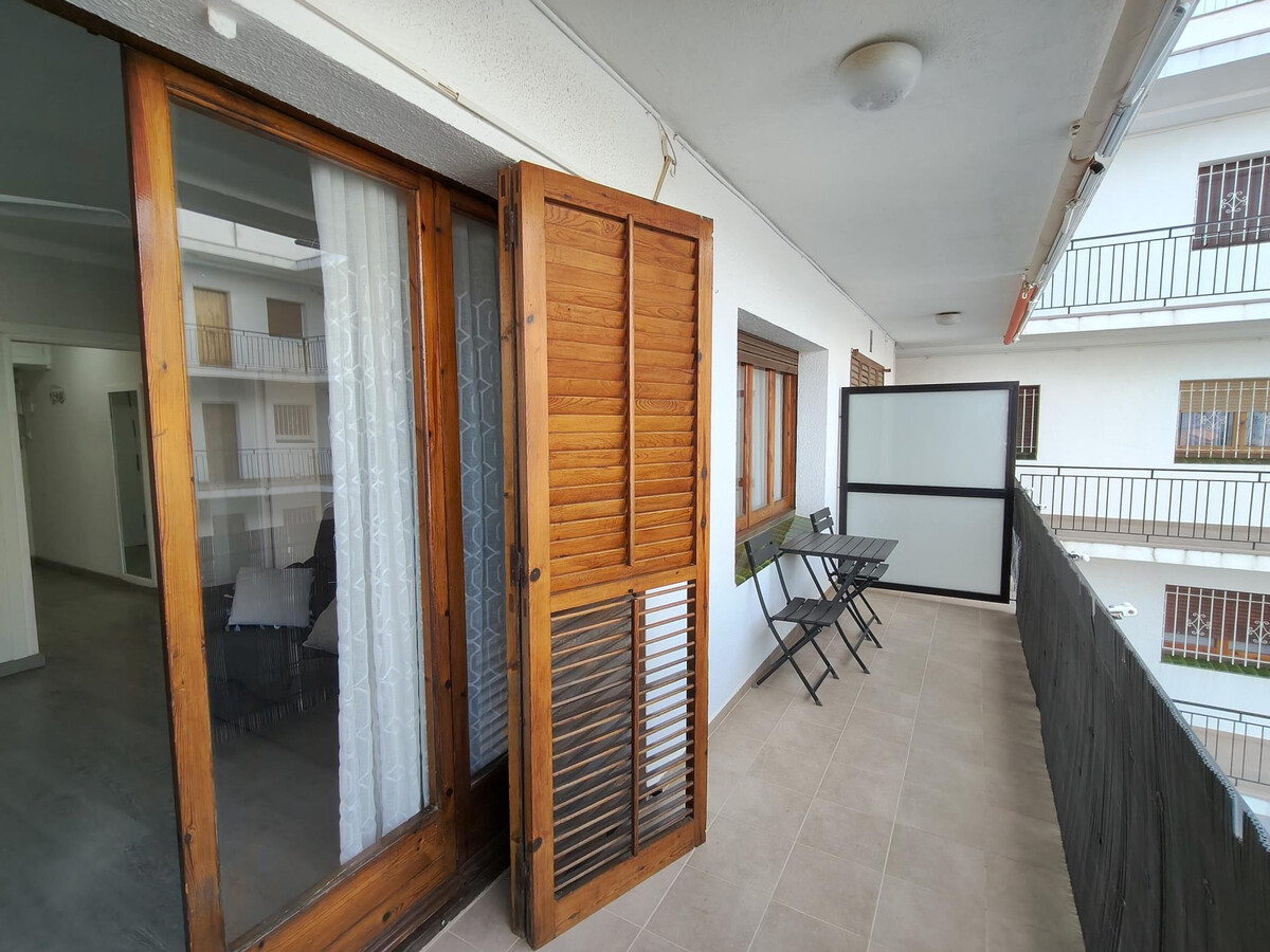 Appartement rénové 40 m² vue mer, Torredembarra - Photo 9