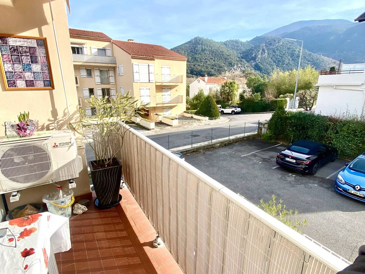 F2 balcon & parking à Amélie-les-Bains, clim réversible - Photo 13