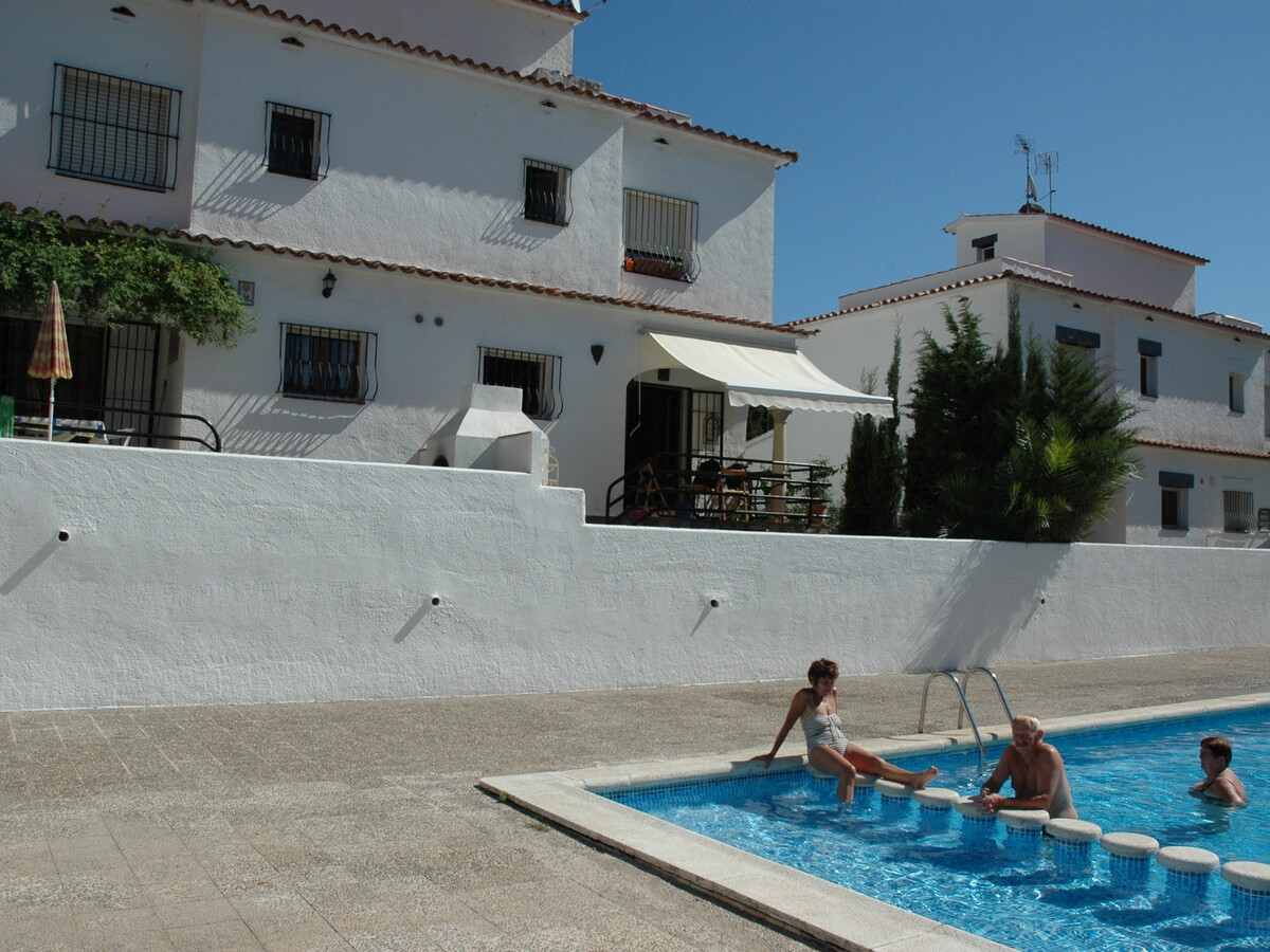 Maison 6 pers. L'Escala, piscine et jardin - Photo 14