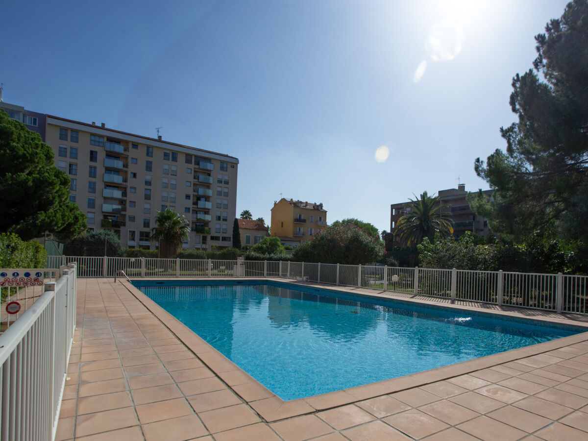 Les Jardins du Luxembourg – Apt 48m² à Hyères - Photo 7
