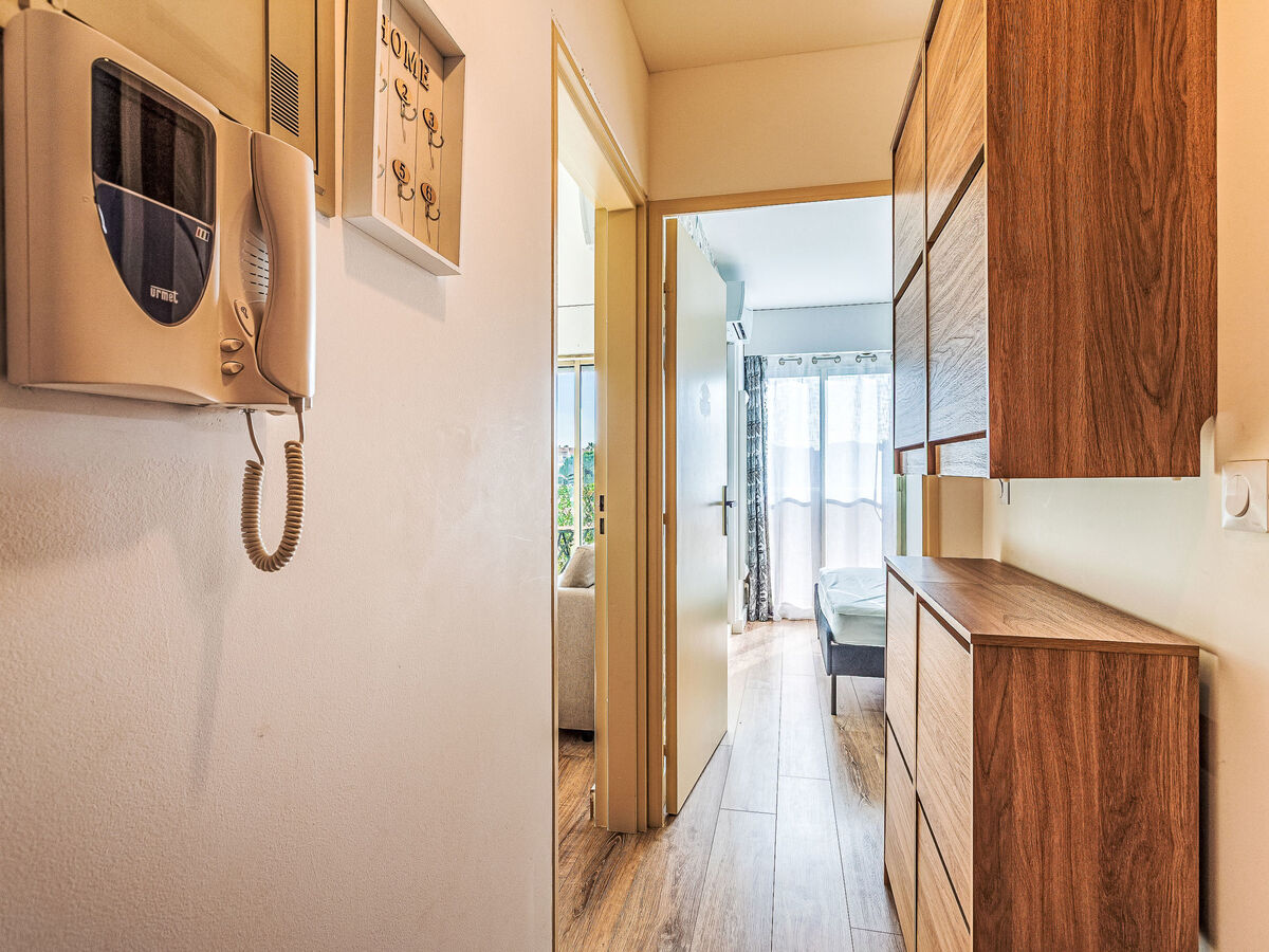 Les Jardins du Luxembourg – Apt 48m² à Hyères - Photo 24