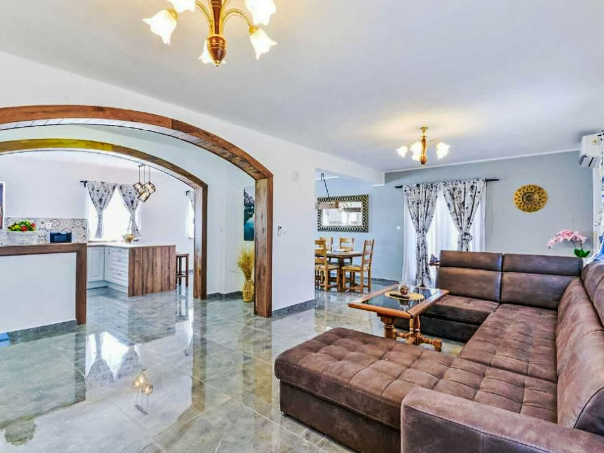 Maison Mirjana à Benkovac : piscine privée 12 pers. - Photo 4