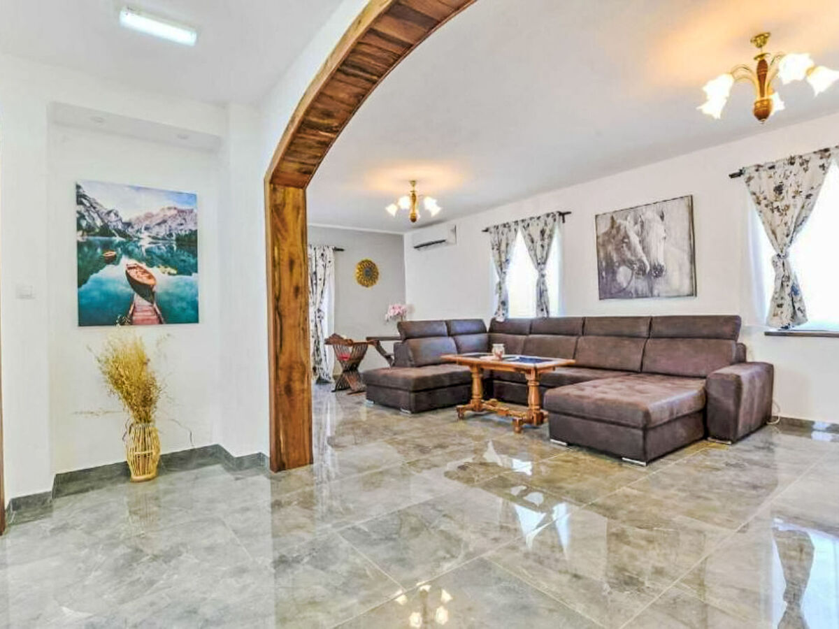 Maison Mirjana à Benkovac : piscine privée 12 pers. - Photo 5