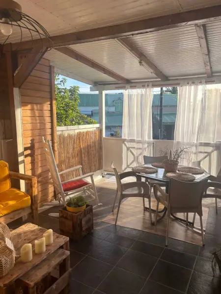 Location maison à Port Louis, Maison agréable à Port-Louis avec terrasse