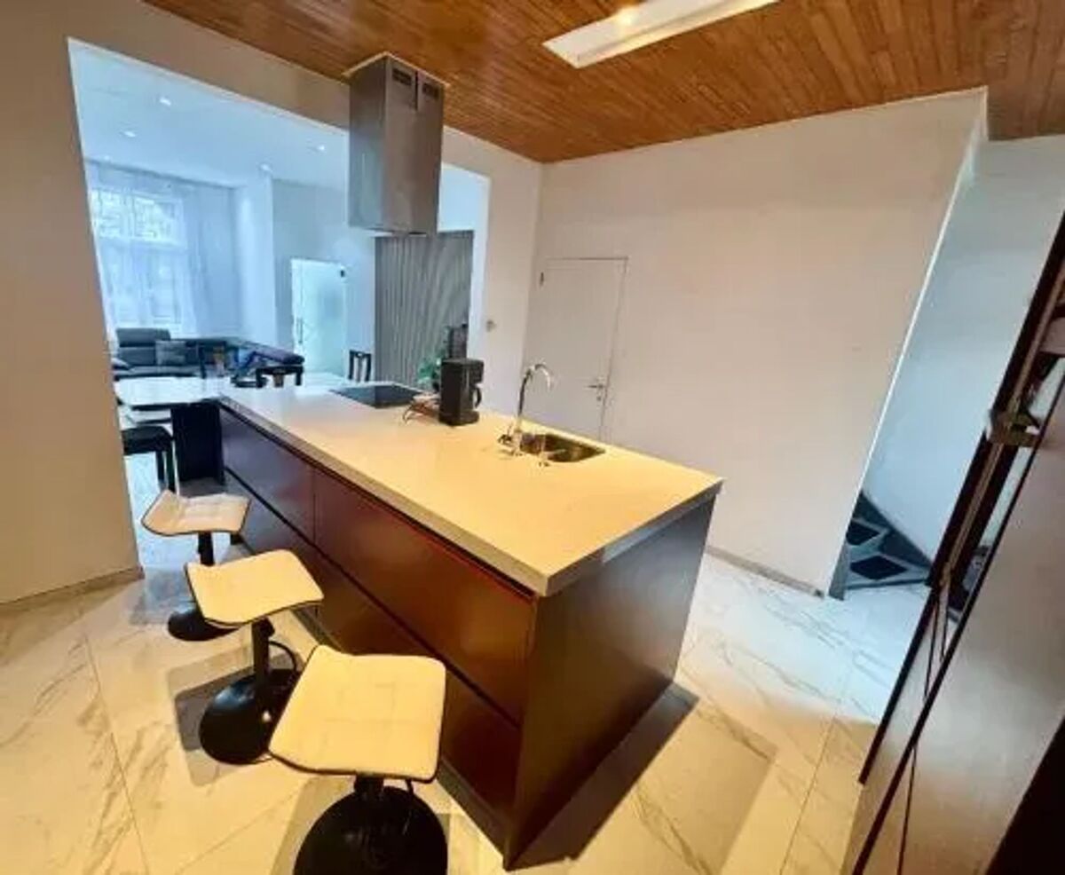 Maison 150 m² à Mouscron, jardin clôturé et cheminée - Photo 19