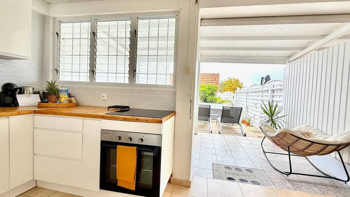 Appartement avec jacuzzi et terrasse à Sainte-Anne - Photo 9