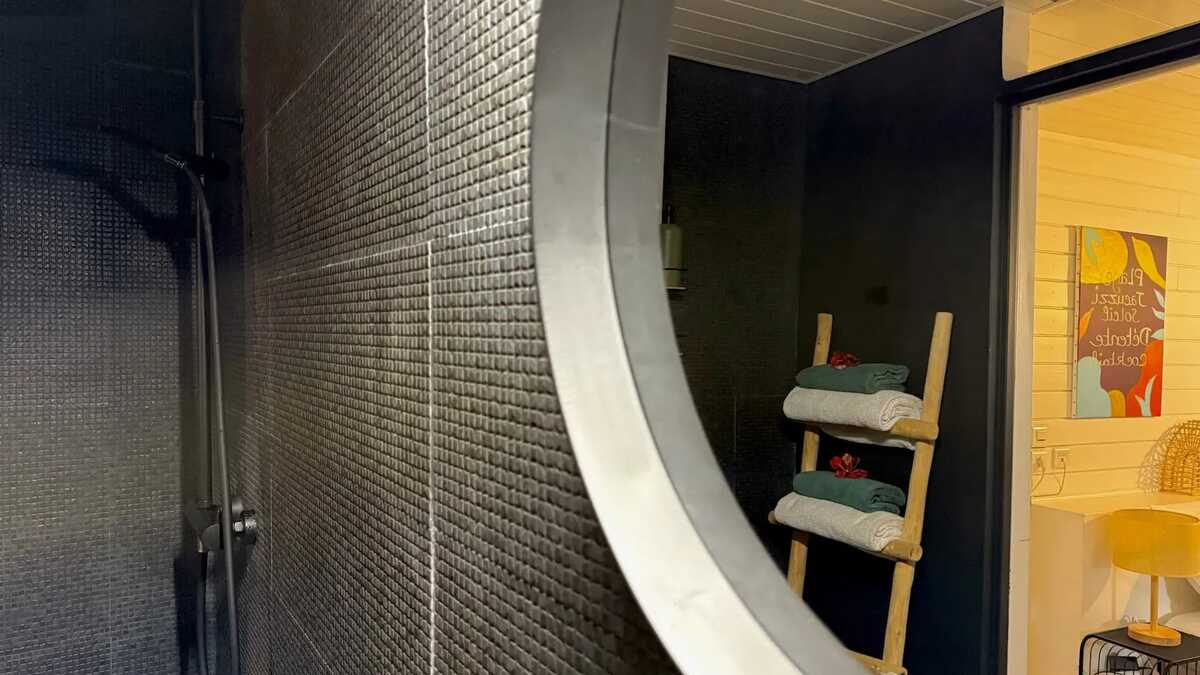 Appartement avec jacuzzi et terrasse à Sainte-Anne - Photo 13