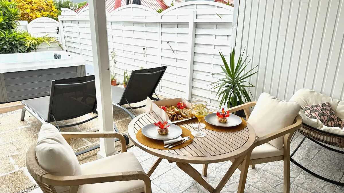 Appartement avec jacuzzi et terrasse à Sainte-Anne - Photo 18