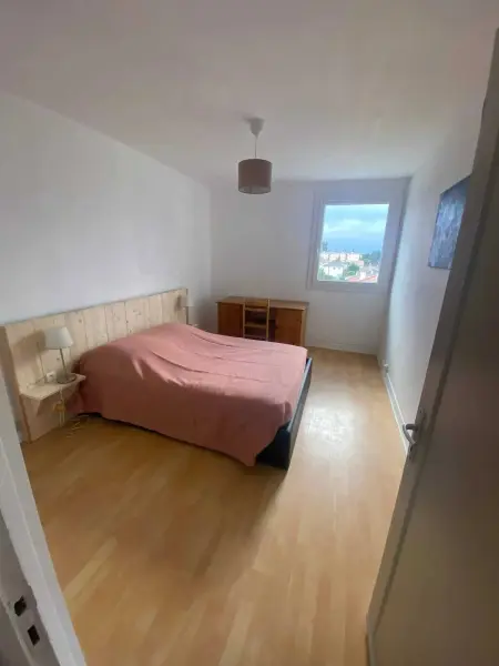 Location appartement à Auch, Appartement charmant à Auch - 80 m² avec balcon