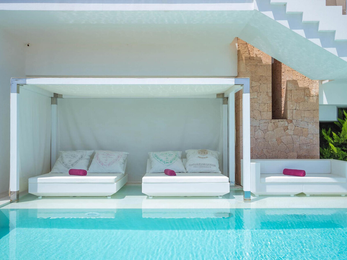 Villa Elysium Ibiza : 6 chambres, 4 piscines et cinéma - Photo 6