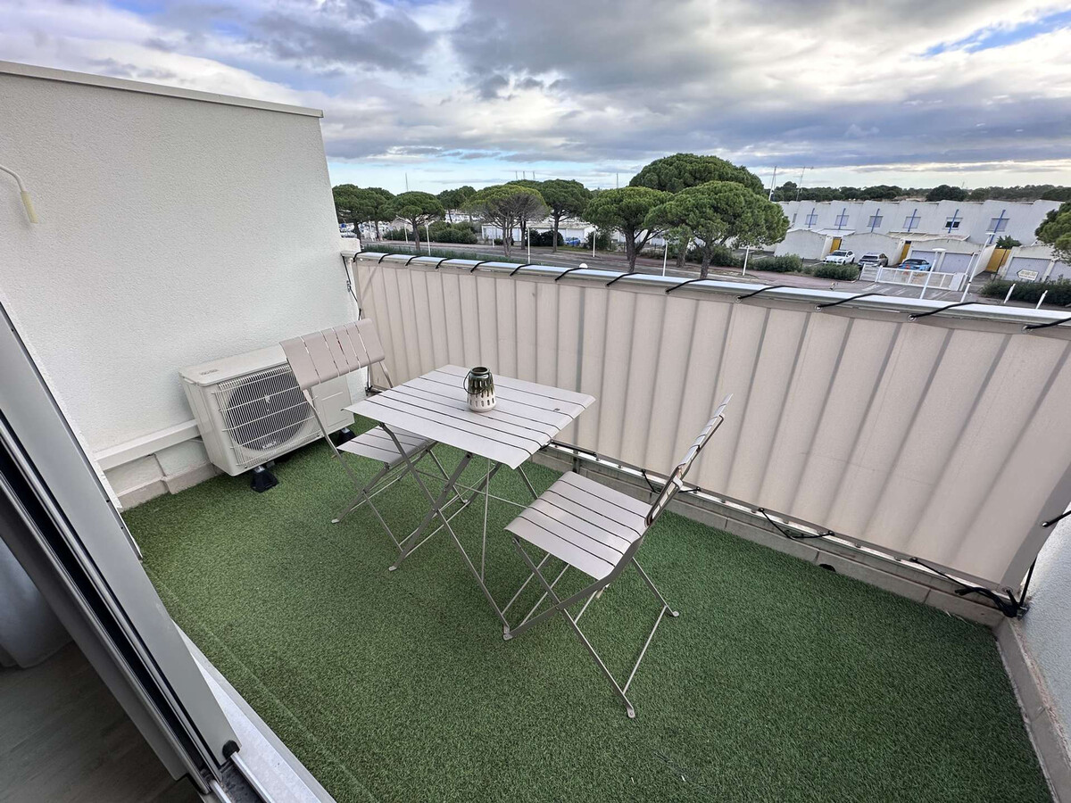 Appartement 2 pièces rénové avec terrasse Sud à Le Grau-du-Roi - Photo 4