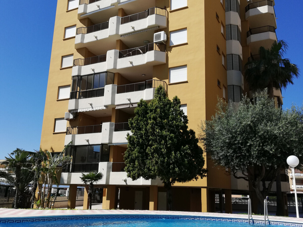 Appartement 2 chambres, piscine et plage à 65 m - Photo 4