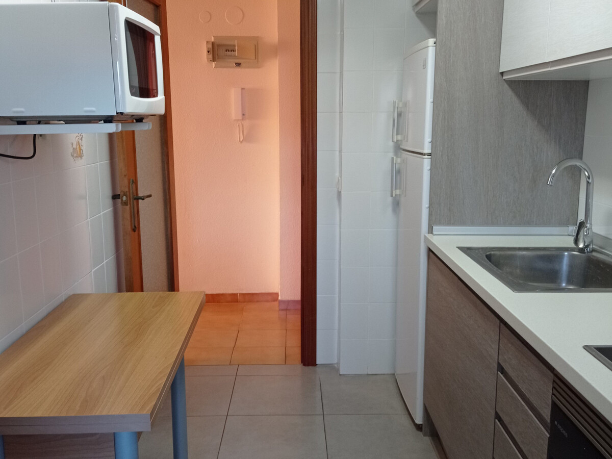 Appartement 2 chambres, piscine et plage à 65 m - Photo 15