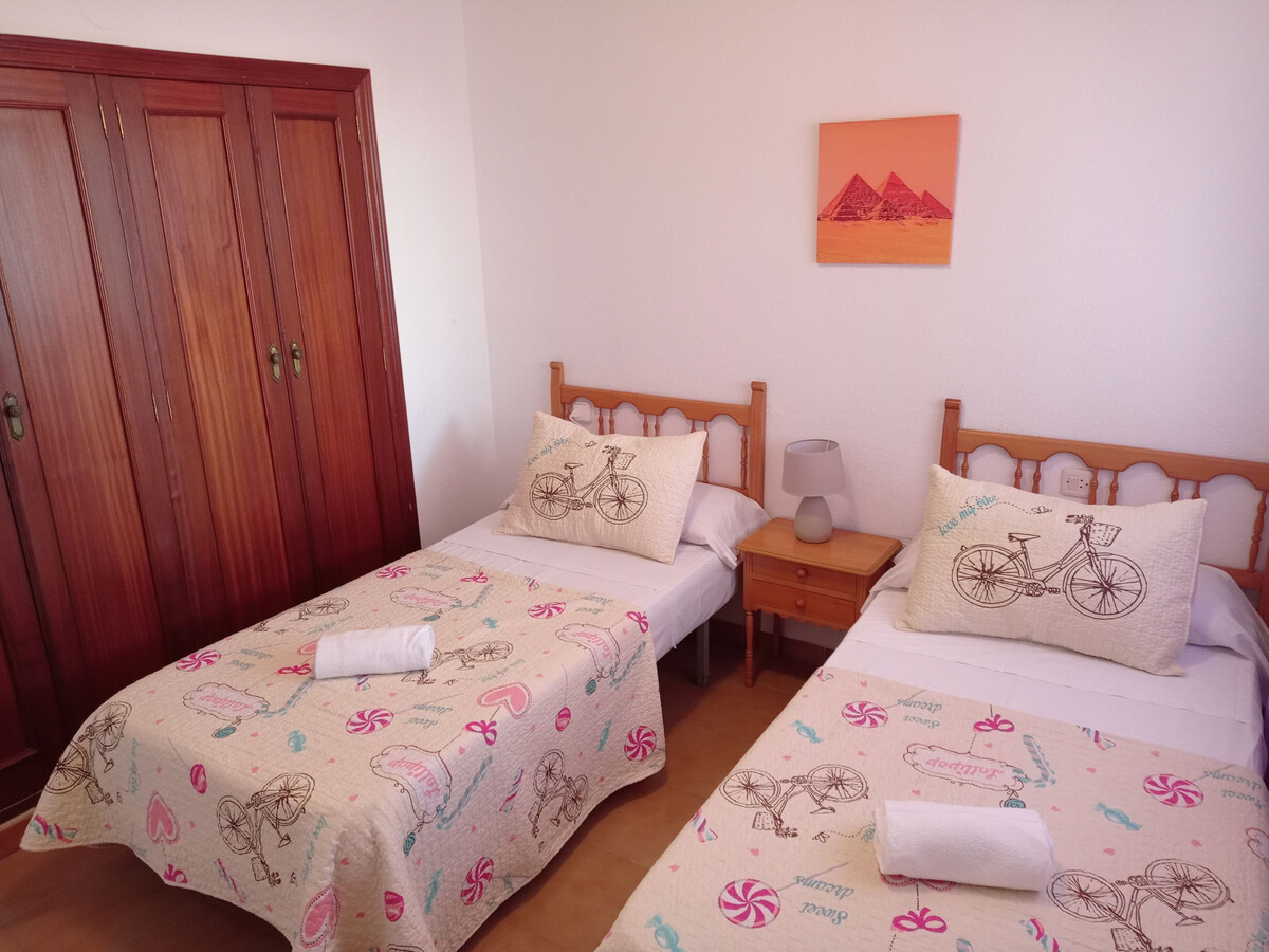 Appartement 2 chambres, piscine et plage à 65 m - Photo 21