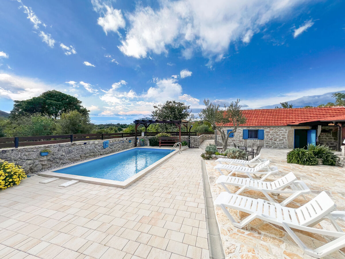 Maison Didini dvori avec piscine privée à Obrovac - Photo 12