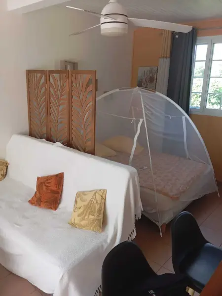 Studio avec piscine privée à Rivière-Pilote, Martinique, 4 personnes : photo 12