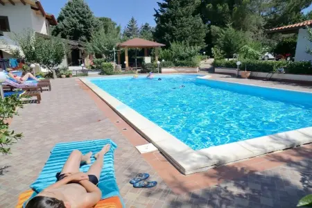 Location villa à Balestrate, Appartement spacieux avec piscine en Sicile