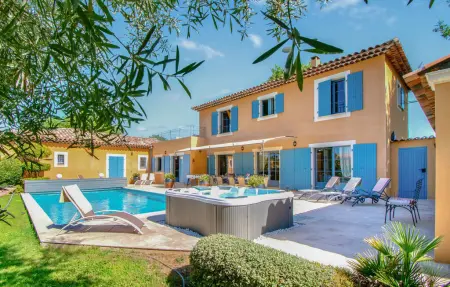 Location maison à Villars, Maison avec piscine privée