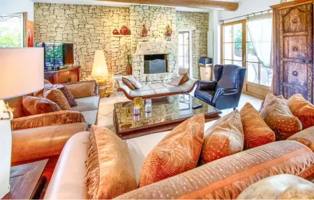 Maison avec piscine privée, Maison 10 personnes à Villars - Photo 2