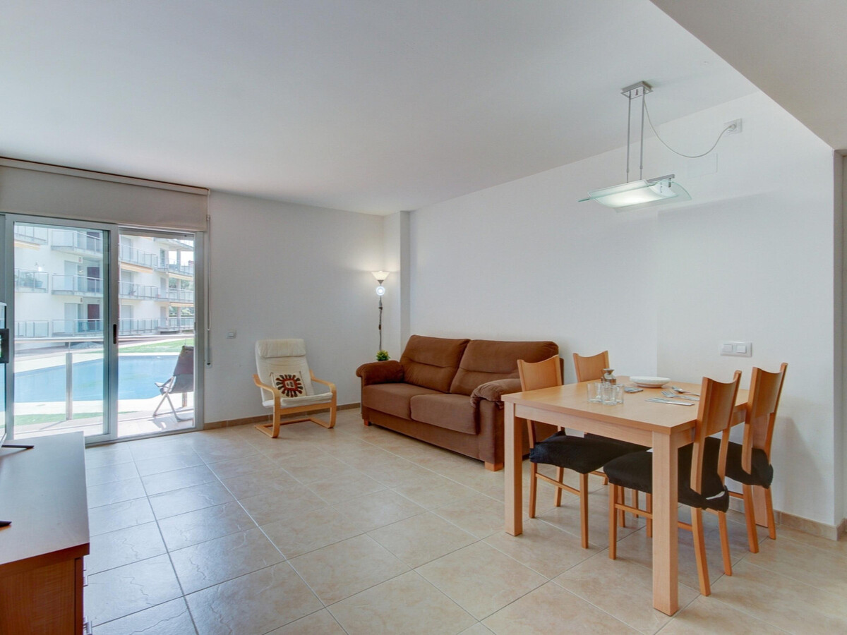 Appartement 2 chambres, terrasse privée et parking à Roses - Photo 11