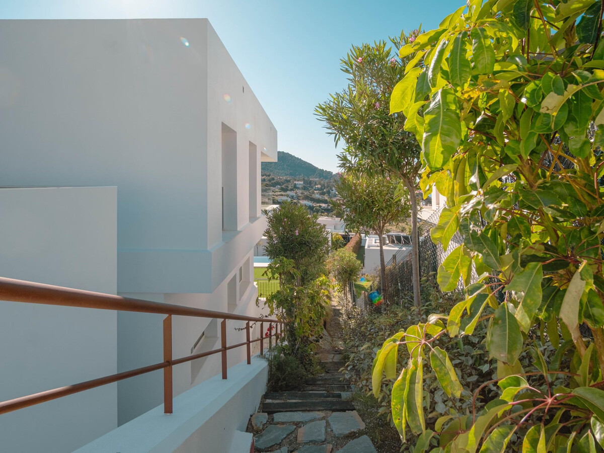 Villa Araucaria : 5 chambres, piscine débordement à Mijas - Photo 17