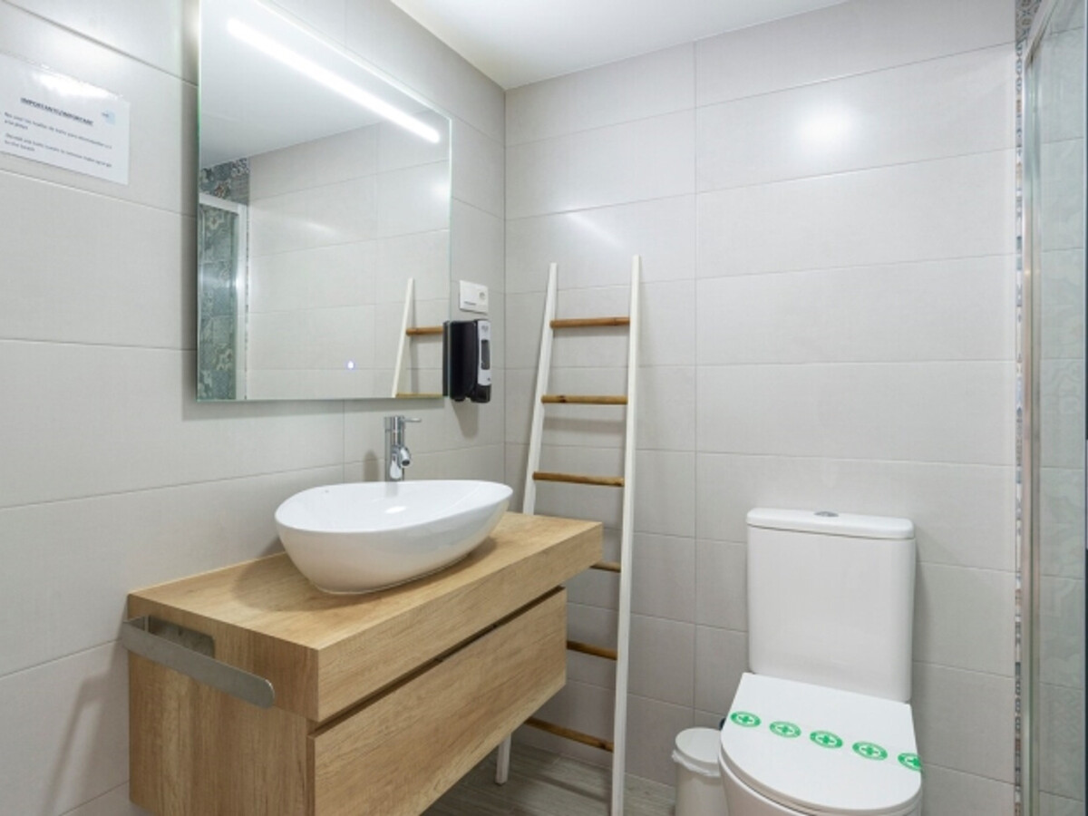 Appartement 2 chambres à 5 min de la plage d'El Palo - Photo 11