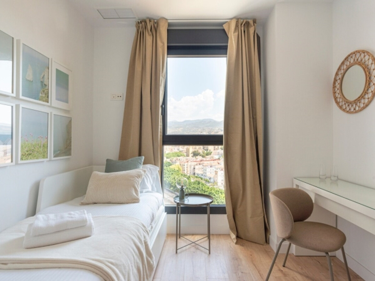 Appartement 3 chambres Málaga, 14e étage avec piscine - Photo 15