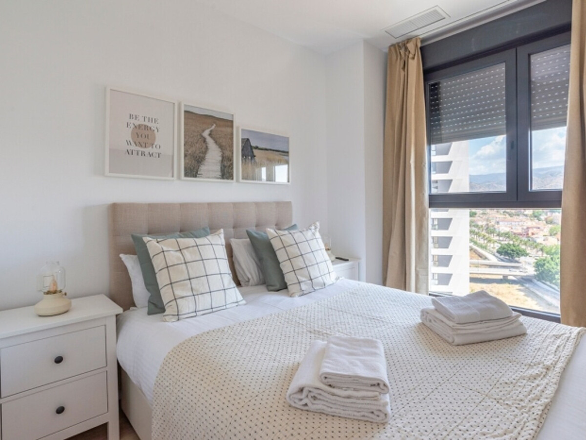 Appartement 3 chambres Málaga, 14e étage avec piscine - Photo 19