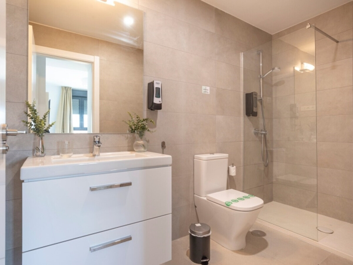 Appartement 3 chambres Málaga, 14e étage avec piscine - Photo 22